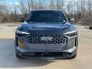 2025 Audi Q5 40 TFSI III (GU), серый, 5820319 рублей, вид 2