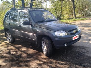 2012 Chevrolet Niva I Рестайлинг, серый, 520000 рублей, вид 3