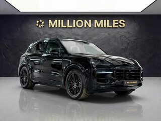 2025 Porsche Cayenne GTS III Рестайлинг, чёрный, 22990000 рублей, вид 1