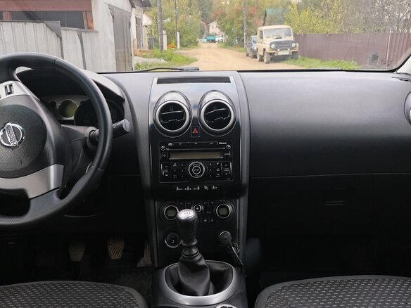 2007 Nissan Qashqai I, серебристый, 850000 рублей - вид 5