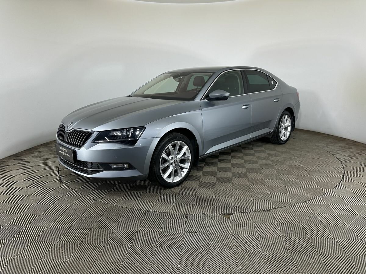 Открыть фотографии: Skoda Superb III