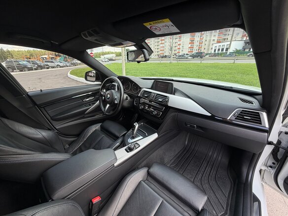 2018 BMW 3 серии 320i xDrive VI (F3x) Рестайлинг, белый, 2350000 рублей - вид 9