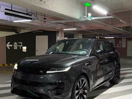 2026 Land Rover Range Rover Sport P400 MHEV III, серый, 18190000 рублей, вид 2