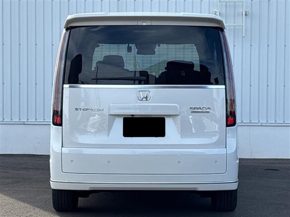 2023 Honda Stepwgn Spada VI, белый, 2298000 рублей - вид 3
