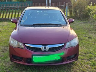 2011 Honda Civic VIII Рестайлинг, красный, 850000 рублей, вид 1