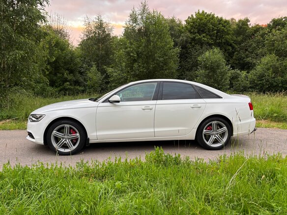 2011 Audi A6 IV (C7), белый, 1600000 рублей - вид 15