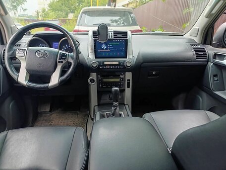 2013 Toyota Land Cruiser Prado 150 Series, чёрный, 2999000 рублей, вид 4
