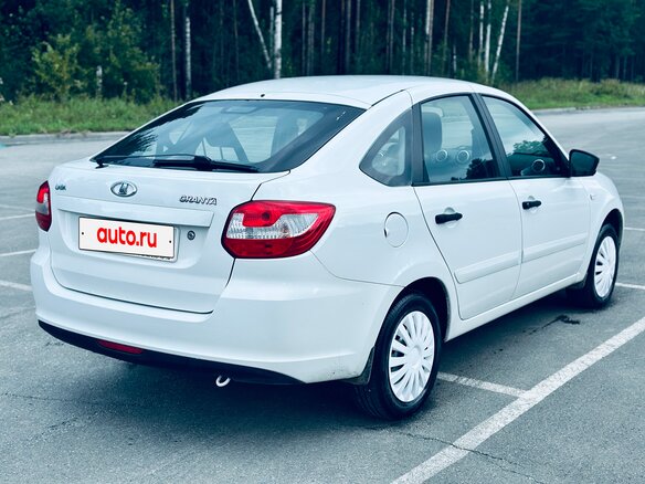 2018 Lada (ВАЗ) Granta I Рестайлинг, белый - вид 8
