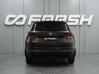 2018 Skoda Kodiaq I, коричневый, 2199000 рублей, вид 4