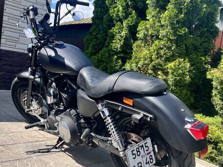 2013 Harley-Davidson Sportster 1200, чёрный, 970000 рублей, вид 4