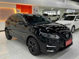 2022 Nissan Qashqai II Рестайлинг, чёрный, 1380000 рублей, вид 3