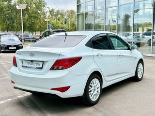 2016 Hyundai Solaris I Рестайлинг, белый, 687000 рублей, вид 5