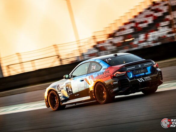 2023 BMW M2 G87, красный, 8650000 рублей - вид 4