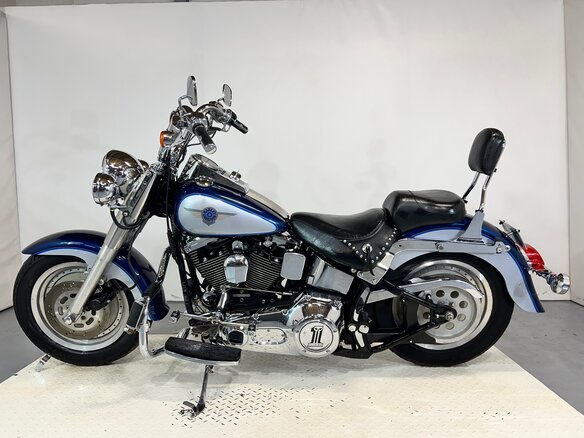 1999 Harley-Davidson Fat Boy, синий, 780000 рублей - вид 1