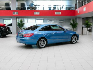 2011 Mercedes-Benz E-Класс 350 IV (W212, S212, C207), голубой, 1150000 рублей, вид 2