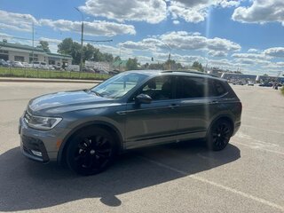 2020 Volkswagen Tiguan Allspace II, серый, 2899000 рублей, вид 5