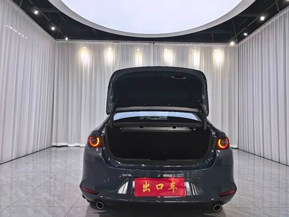 2022 Mazda 3 Axela IV (BP), серый, 1310000 рублей - вид 12