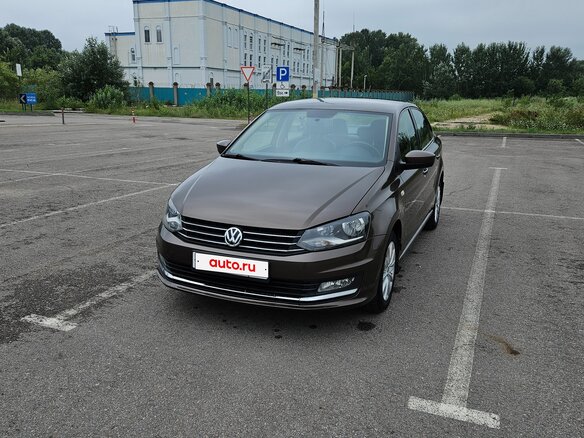 2016 Volkswagen Polo V Рестайлинг, коричневый - вид 2