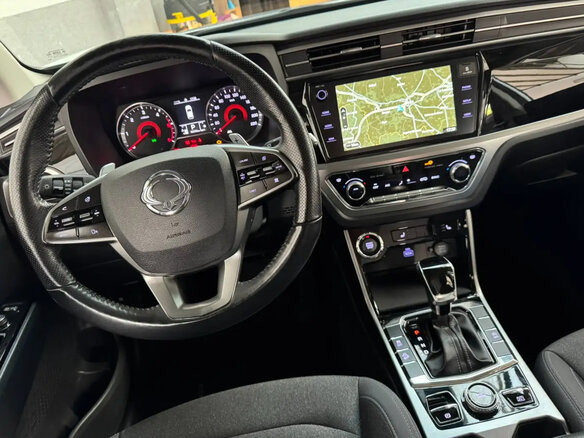 2022 SsangYong Korando IV, серебристый - вид 14