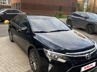 2017 Toyota Camry VII (XV50) Рестайлинг 2, чёрный, 2100000 рублей, вид 4