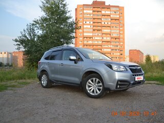 2018 Subaru Forester IV Рестайлинг 2, серебристый, 2320000 рублей, вид 3