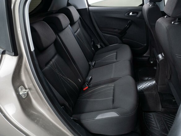 2013 Peugeot 208 I, бежевый - вид 6