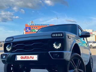 2007 Lada (ВАЗ) 2121 (4x4) I Рестайлинг, белый, 500000 рублей, вид 1