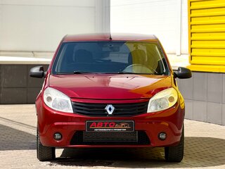 2011 Renault Sandero I, красный, 299999 рублей, вид 2