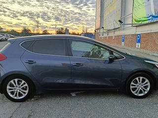 2013 Kia Ceed II, синий, 1100000 рублей, вид 2