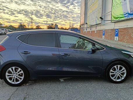 2013 Kia Ceed II, синий, 1100000 рублей, вид 2