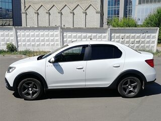 2020 Renault Logan Stepway II Рестайлинг, белый, 950000 рублей, вид 3