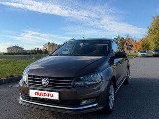 2017 Volkswagen Polo V Рестайлинг, коричневый, 1150000 рублей, вид 1