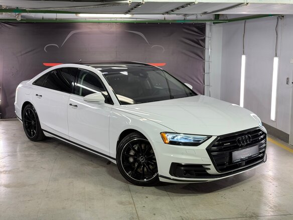 2019 Audi A8 Long 55 TFSI IV (D5), белый, 4790000 рублей