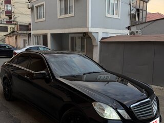 2012 Mercedes-Benz E-Класс 200 7G-Tronic IV (W212, S212, C207), чёрный, 1300000 рублей, вид 2