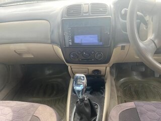 2002 Mazda Familia VIII (BJ), белый, 180000 рублей, вид 5
