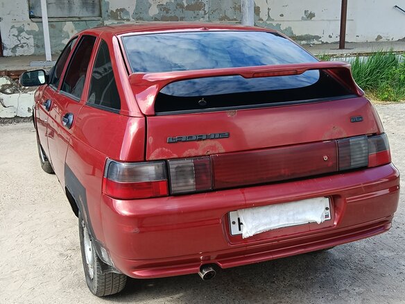 2007 Lada (ВАЗ) 2112, красный, 150000 рублей - вид 5