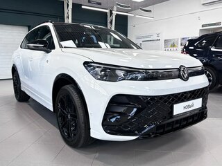 2026 Volkswagen Tiguan L Pro III (China Market), белый, 4899000 рублей, вид 3