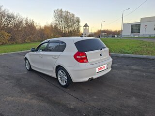 2011 BMW 1 серии 116i I (E81/E82/E87/E88) Рестайлинг, белый, 800000 рублей, вид 2