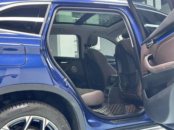 2022 BMW X1 Long 20Li sDrive II (F48) Рестайлинг, синий, 1932900 рублей - вид 17