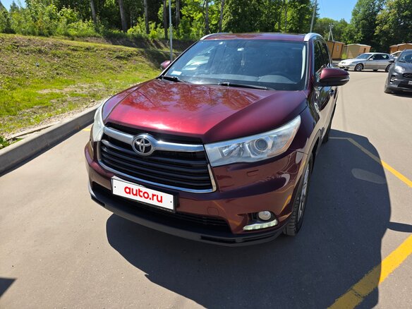 2014 Toyota Highlander III (XU50), красный, 2550000 рублей - вид 4