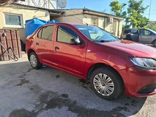 2015 Renault Logan II, красный, 635000 рублей, вид 2