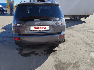 2007 Mitsubishi Outlander II, серый, 830000 рублей, вид 3