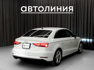 2019 Audi A3 III (8V) Рестайлинг, белый, 1980000 рублей, вид 4