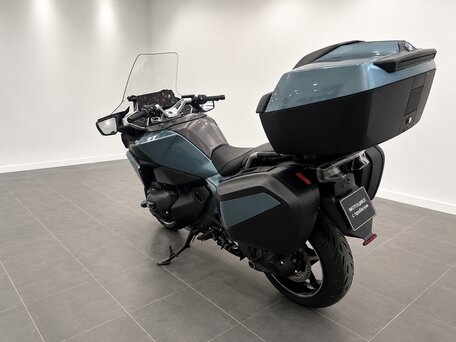 2026 BMW R 1300 RT, чёрный, 3150000 рублей, вид 2