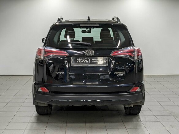 2018 Toyota RAV4 IV (XA40) Рестайлинг, чёрный, 2790000 рублей - вид 5