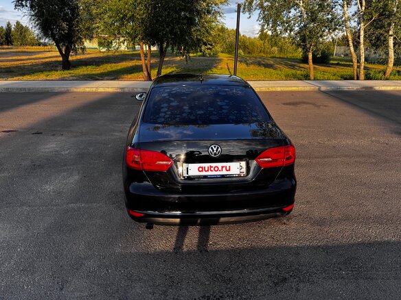 2013 Volkswagen Jetta VI, чёрный - вид 6