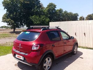 2013 Renault Sandero Stepway II, красный, 679000 рублей, вид 3