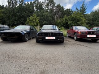 1985 BMW 3 серии 323i II (E30), пурпурный, 850000 рублей, вид 5
