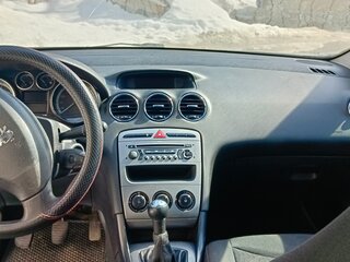 2008 Peugeot 308 I, серебристый, 230000 рублей, вид 5