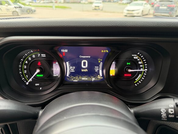 2024 Jeep Wrangler 4xe IV (JL) Рестайлинг, серебристый, 6900000 рублей - вид 10
